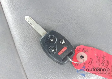 2013 Honda Pilot Touring from USA, damaged, VIN 5FNYF3H94DB023441